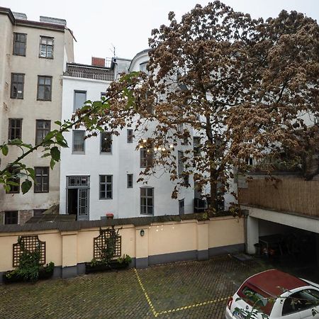 Stylish Designed Apartment In A Calm District Wien Exteriör bild