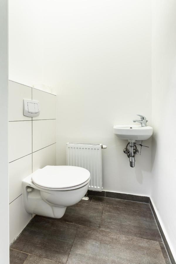 Stylish Designed Apartment In A Calm District Wien Exteriör bild